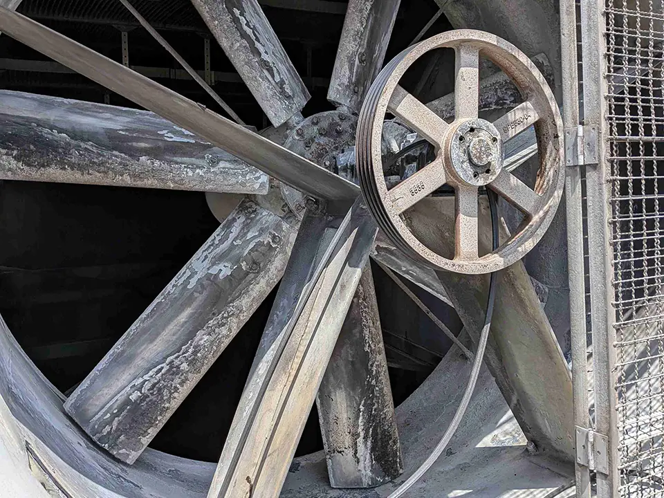 Improvement cooling tower retrofit
